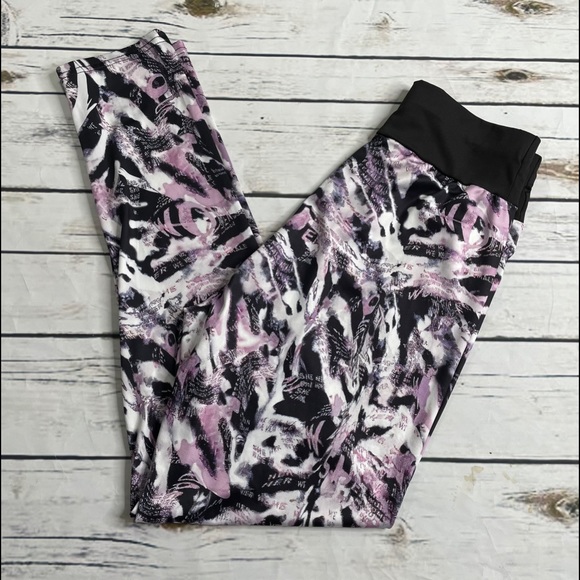 Shein size medium leggings - Picture 1 of 7